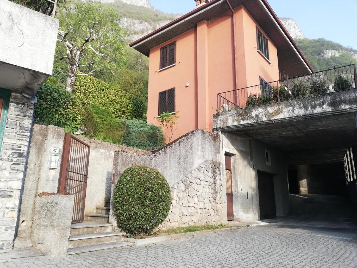 Dream Lake Panorama, Garage In The Center Of Варенна Экстерьер фото